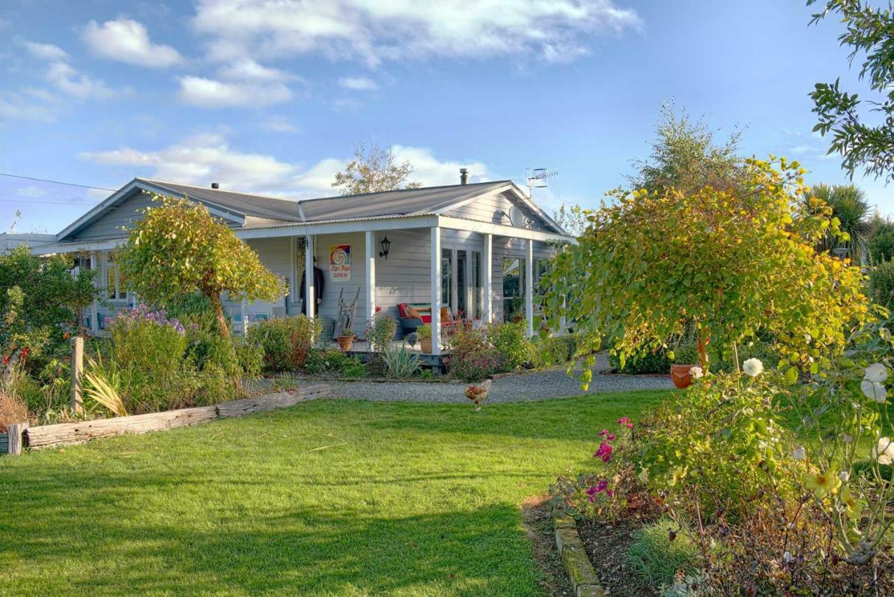 Folster Gardens Bed And Breakfast Інверкаргілл Екстер'єр фото